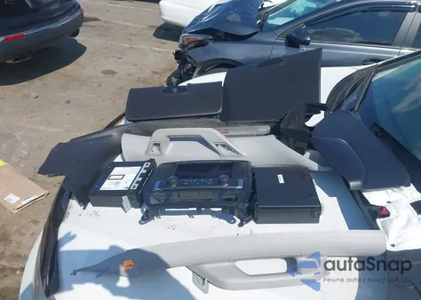 2014 Chevrolet Silverado 1500 2Lz z USA, uszkodzony, nr VIN 3GCUKSEC7EG347743